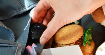 Arbeitsrecht: GPS-Einsatz am Arbeitsplatz beschränkt Rechtliche Grenzen der GPS-Ortung von Menschen (Foto: AdobeStock 582154125 jpr03)